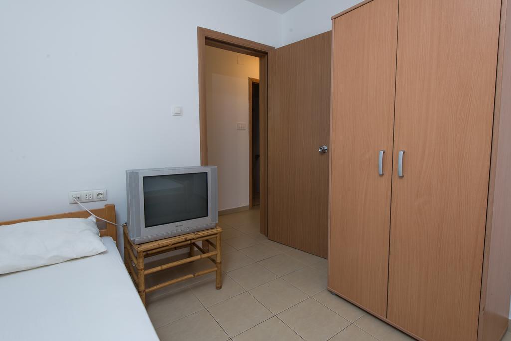 Apartments Mtv Petrovac エクステリア 写真